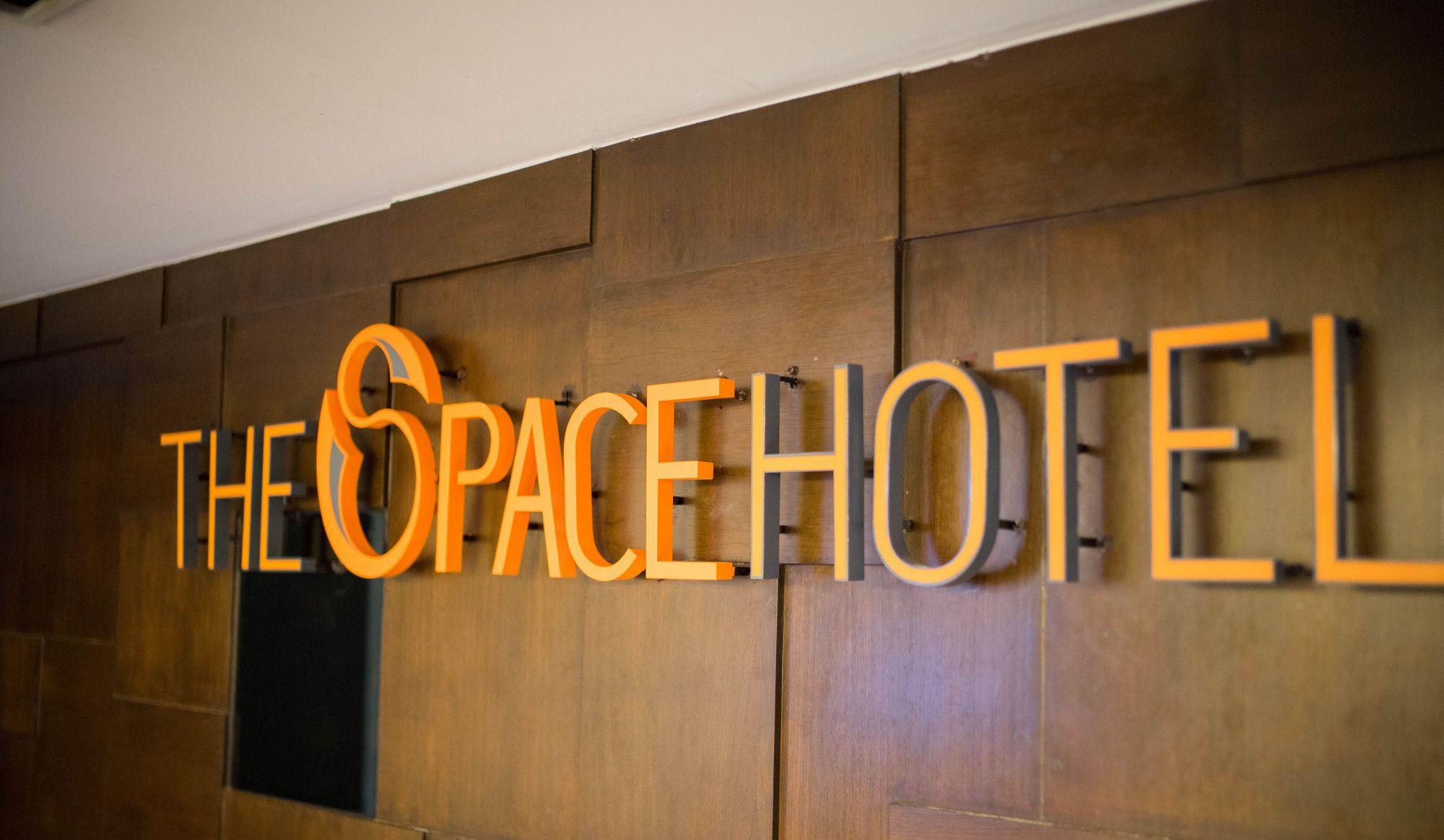 The Space Hotel Чіанграй Екстер'єр фото